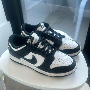 Nike Low Dunk Panda black / white US8/ EU39